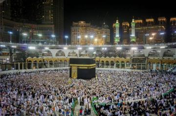 المغرب يكشف عن موقفه الرسمي من القرار السعودي القاضي بإلغاء رحلات العمرة بسبب "كورونا"