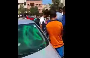 جماهير تعتدي على زهير المترجي لاعب الوداد في واضحة النهار