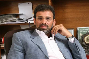 ضبط المخرج المصري المعروف خالد يوسف متلبسا بحيازة القرقوبي