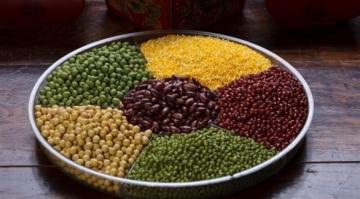 4 علامات تكشف نقص الألياف في طعامك