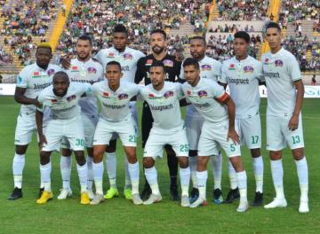 الرجاء يضيع نقطتين أمام المولودية الوجدية (فيديو)