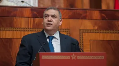 لفتيت يحسم الجدل: لا زيادة في فواتير الماء والكهرباء بعد دخول الشركات الجهوية للتوزيع