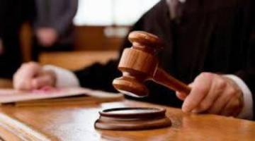 فتاة تقاضي شابا بتهمة ضياع 8 سنوات من عمرها بسبب انفصاله عنها