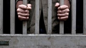 سُلطات الجزائر تشرعُ في تنفيذ أكبر عملية نقلٍ للسجناء في تاريخها