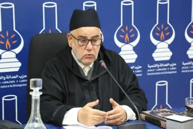 بنكيران: تحرير أسعار المحروقات قرار أستحق عليه "جائزة نوبل"