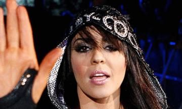 المغربية ليلى ونجوم اتحاد المصارعة الترفيهي (WWE) في زيارة "عسكرية" للشرق الأوسط!