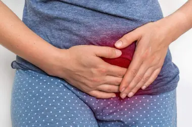 نزيف الدورة لأكثر من 7 أيام.. متى يصبح الأمر مدعاة للقلق؟