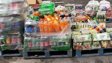 هولندا تعتزم زيادة الضريبة على المياه المعدنية والعصائر