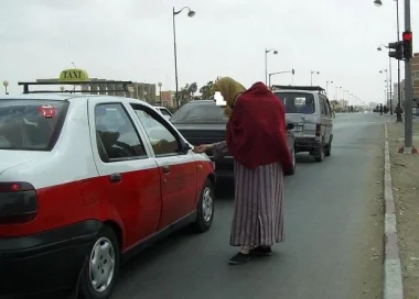 التسول في المغرب مهنة ......لمن لا مهنة له أوأكثر. 