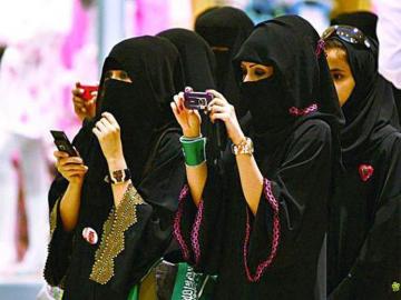 ضجة كبيرة في السعودية بعد عرض 30 فتاة للزواج عبر الأنترنت