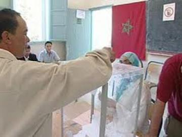 ملاحظو الانتخابات بآزمور يطالبون بإنصافهم  و فتح تحقيق في مالية النسيج الجمعوي بالجديدة 