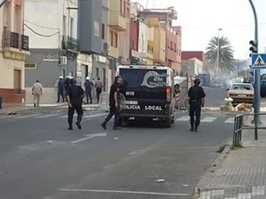 شاب مغربي كاد يفقد حياته إثر تبادل إطلاق نار بين عصابات مغربية بمليلية