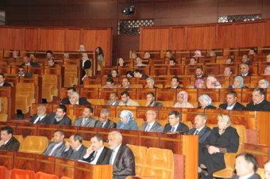 مجلس النواب يفشل في البت في ملف البرلمانيين المهددين بالطرد بسبب الترحال السياسي