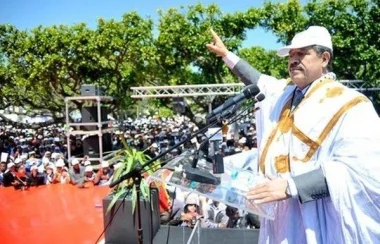 تجمع لشباط يتعرض لهجوم من طرف مواطنين غاضبين بفاس