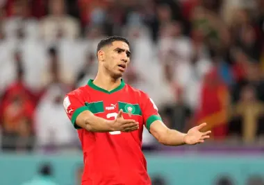 باريس سان جيرمان يعلق على خسارة حكيمي للكرة الذهبية الإفريقية