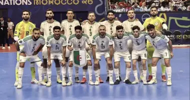بعد رباعية المغرب.. الجزائر تواصل نزيف النقاط  بـ"كان الفوتسال" بعد تعادل مثير أمام ليبيا