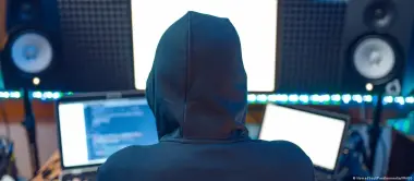 قراصنة يبتزون حكومة برلين ويطلبون فدية بمليوني يورو