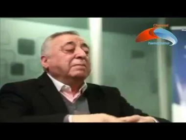 محمد زيان"على الملك حكم البلاد لوحده وبمساعدة نخبة من الادمغة بدل السياسيين"