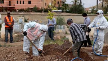 تراجع كبير في عدد وفيات كورونا اليومية والضحايا الجدد يتوزعون على 16 مدينة