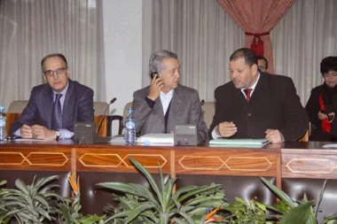 عمدة  الدار البيضاء يمنح حق الإمتياز لشركة الرضا للعقار المملوكة لابن مستشار جماعي