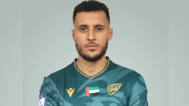 من الليغا إلى مقبرة الخليج.. سليم أملاح يوقع لخورفكان ويبدأ تجربة جديدة في الدوري الإماراتي