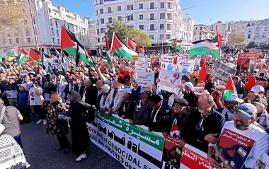 بين طنجة والدوحة.. السلاح الإسرائيلي يفضح صمت المتاجرين بالقضية الفلسطينية في المغرب