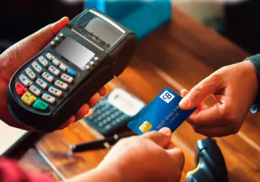 "TPE" تحت مجهر البرلمان.. معاناة صغار التجار تجبر نواب الأمة على التدخل
