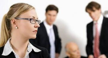 أمور تتفوق بها المرأة على الرجل