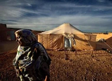 قبيلة الركيبات السواعد بالعيون تناشد بان كي مون التدخل العاجل لوقف انتهاكات البوليزاريو للمتظاهرين بتندوف