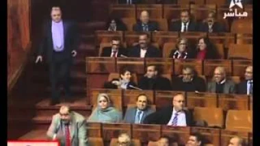 لشكر ليتيم: ماتغمزني مانغمزك احنا ماكنتغامزوش