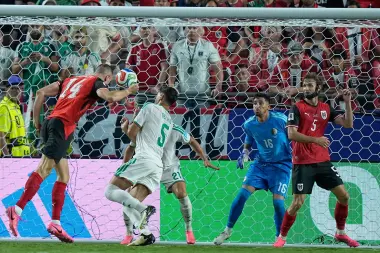 مونديال 2026: تعادل "غريب" ومثير بين الجزائر والنمسا يمنحهما بطاقة العبور معاً