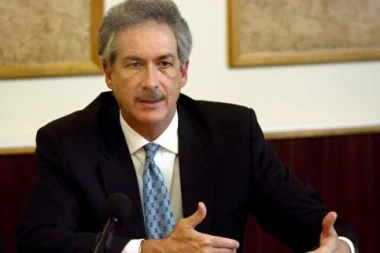 مسؤول أمريكي: مقترح المغرب بمنح حكم ذاتي بالصحراء \"مقترح جدي ويحظى بالمصداقية\"