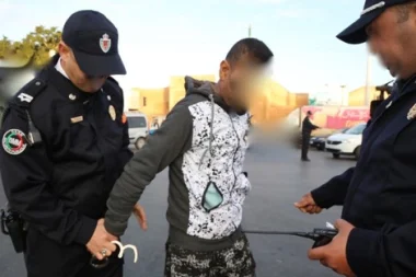 بالصورة... هذه هي الحالة الصحية للشرطي الذي فقد عينه في تدخل الواجب الوطني بفاس