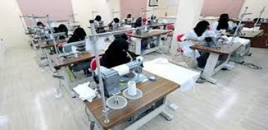 مغربية فرشخات فلبينية في مصنع بالسعودية والشرطة تتدخل