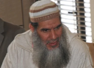 رسالة من الفزازي الى الأمازيغ عشية الاستفتاء