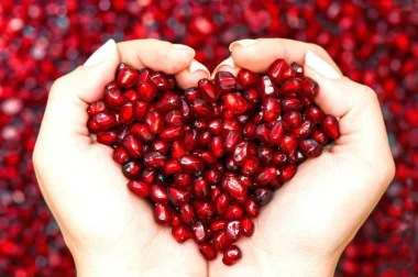 زيت الرمان وفوائده المذهلة