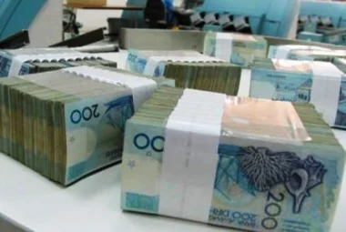 النفط يصل إلى أدنى مستوياته منذ ست سنوات وخزينة الدولة أكبر الرابحين