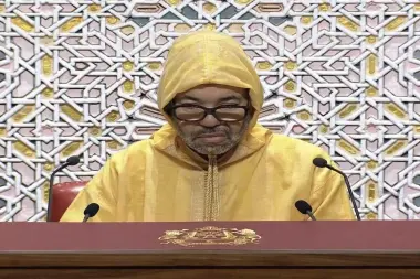 الملك محمد السادس يفتتح الولاية التشريعية الحديدة بدعوة للتعبئة وتأكيد الاعتزاز بالهوية الوطنية