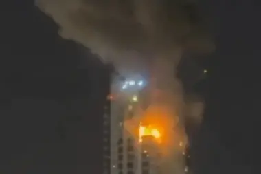 البحرين تعلن استهداف مبان سكنية في المنامة بهجمات إيرانية