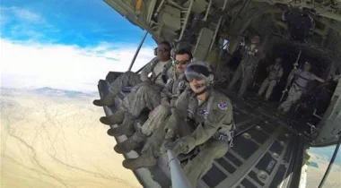 أغرب 6 قصص متعلقة بعصا السيلفي