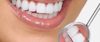 طريقة فعالة جداً وسهلة لتبييض الأسنان بالملح