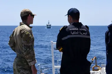 اتفاق تاريخي بين فرنسا والمغرب ينهي وصاية باريس على الخرائط البحرية للمياه المغربية