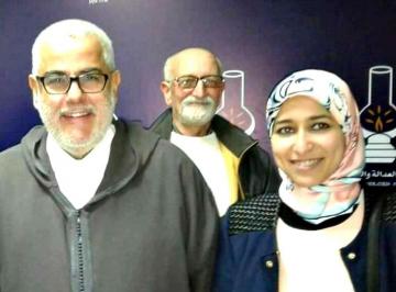 مستشارة "البيجيدي" تعتذر تحت ضغط رهيب لرواد الفيسبوك بعد وصفها جماهير الوداد بـ "الهمج"