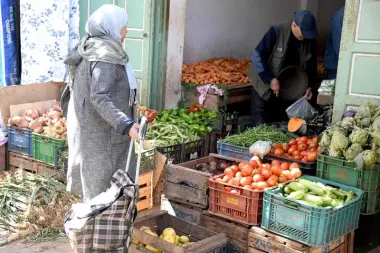 أرقام رسمية تكشف انهيار الثقة وتدهور الوضع المعيشي للمغاربة في 2025