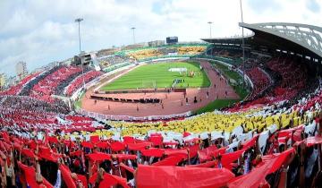 وزارة "بنموسى" تكشف حقيقة السماح بعودة الجماهير إلى الملاعب الرياضية