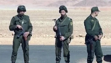 الجيش الجزائري يعلن حالة الاستنفار على الحدود مع ليبيا