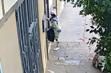 فيديو يتسبب في سقوط "سارقة الأحذية" بطنجة في يد الأمن