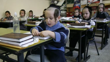 تداعيات قرار "ترامب" تصل إلى المغرب وهذا ما قامت به المدارس اليهودية