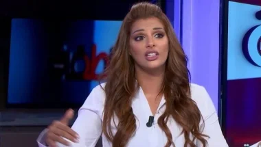 بالفيديو: الراقصة "مايا" تدخل على الخط في قضية "حمزة مون بيبي" وتكشف عن طريقة ابتزاز المتهمين للضحايا