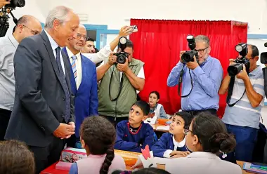 قبل أيام من الدخول المدرسي.. خصاص في الكتب وخلاف حول هامش الربح يشعلان مواجهة بين وزارة التعليم والكتبيين